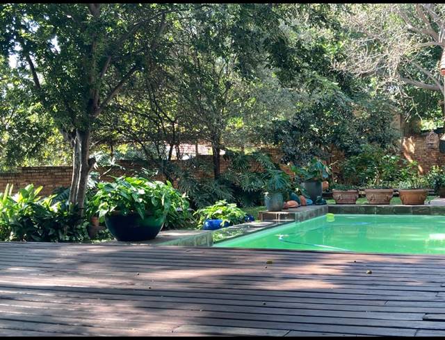 7 BEDROOM FREEHOLD FOR SALE IN CASHAN